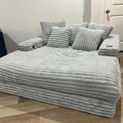 Viral Sofa Bed With Charging Ports 