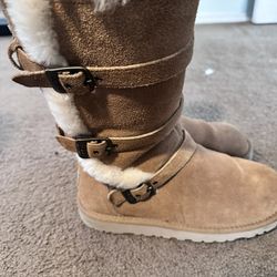 Multiple Uggs For Sale