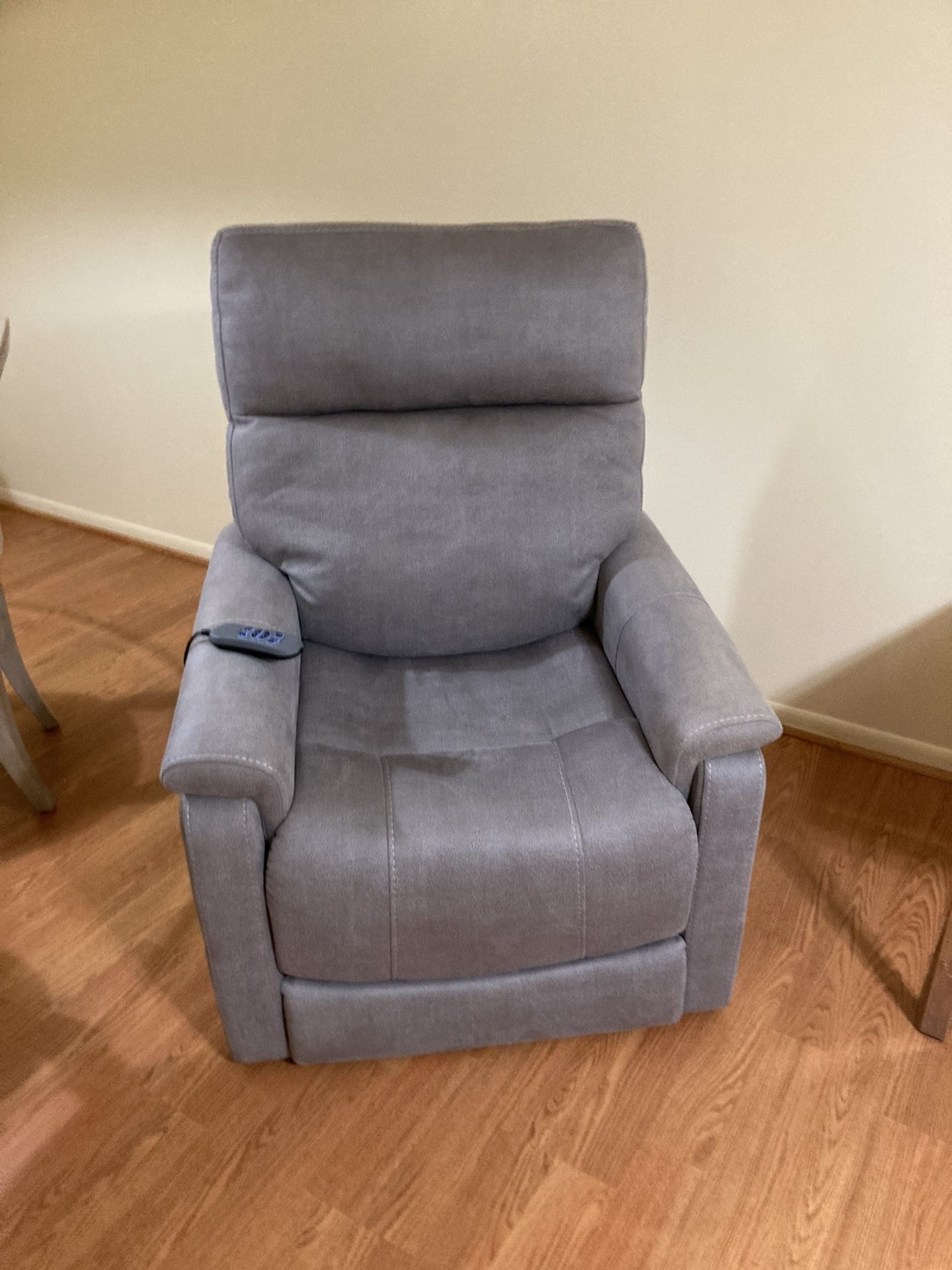 Lift / Recliner Chair