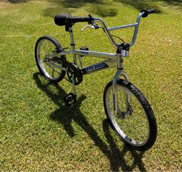 “03”GT DYNO NFX -CHROME -BMX Freestyle bike