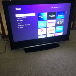 35 Inch Westing House Tv Woth Roku And Remote 
