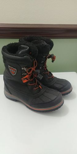 Totes boys insulated snow boots