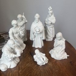 Vintage 1980’s Avon Nativity