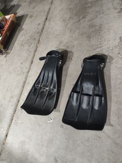 Swim fins