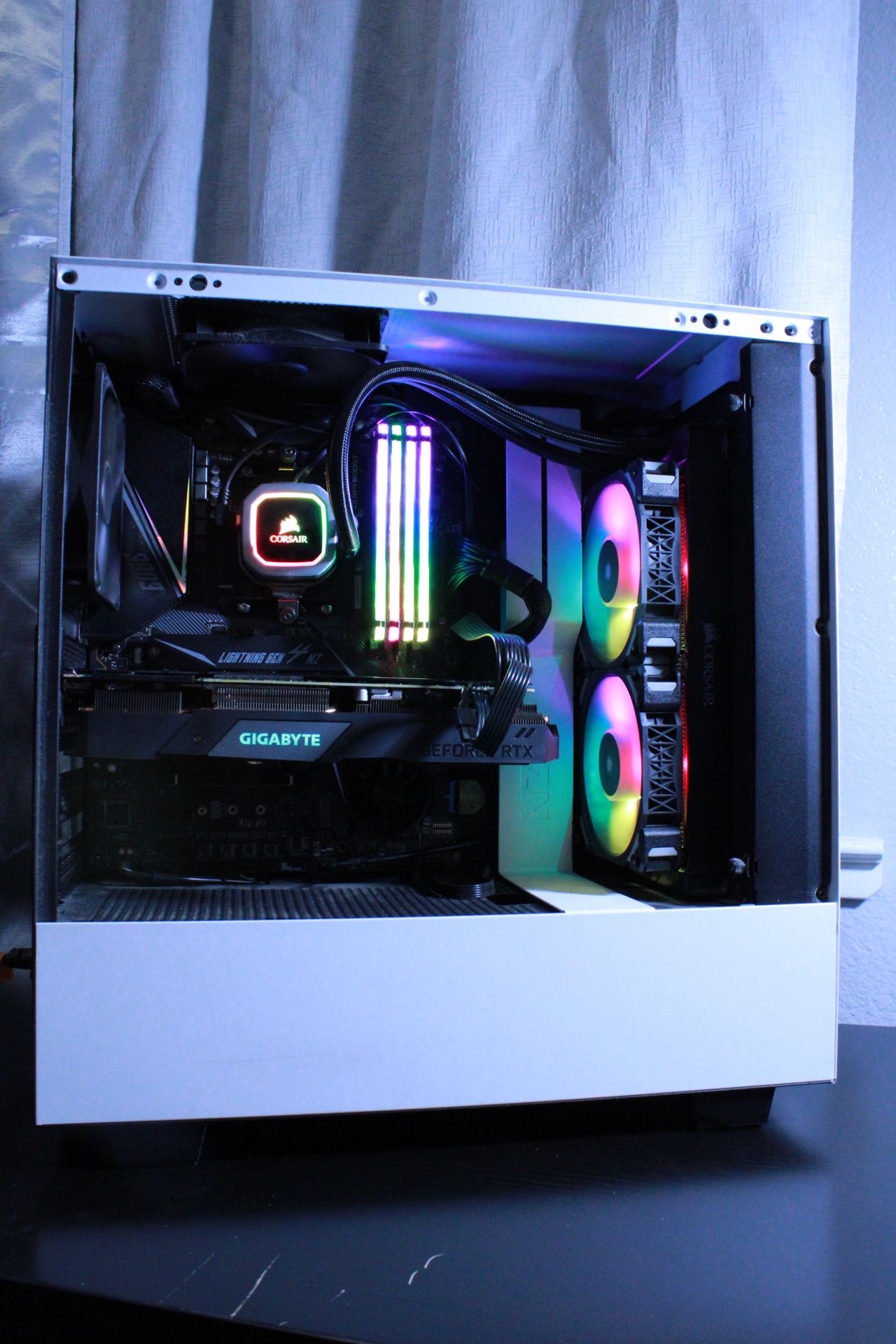 Gaming PC ( 2070 Super // Ryzen 7 3800x)