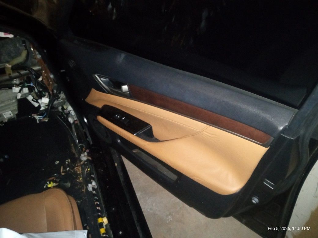 Lexus 2014 GS350 Doors, Door Panels