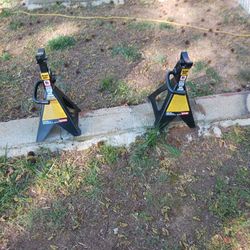 BLACK JACK STAND  6 TON DOUBLE LOCKING 