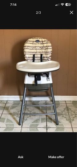 CHICCO 3 IN 1 CONVERTIBLE HIGH CHAIR!!!!