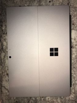 Like New Surface Pro 4 - W/ Keyboard, Pen, and Charger