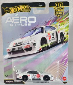 Hot Wheels Premium Car Culture Aero Styles Nissan Silvia (S15)