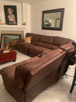 Recliner couch 6 section