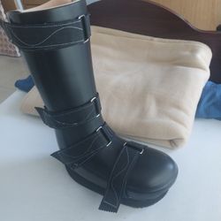Charcoal Boot