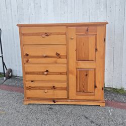 Solid Wood Closet