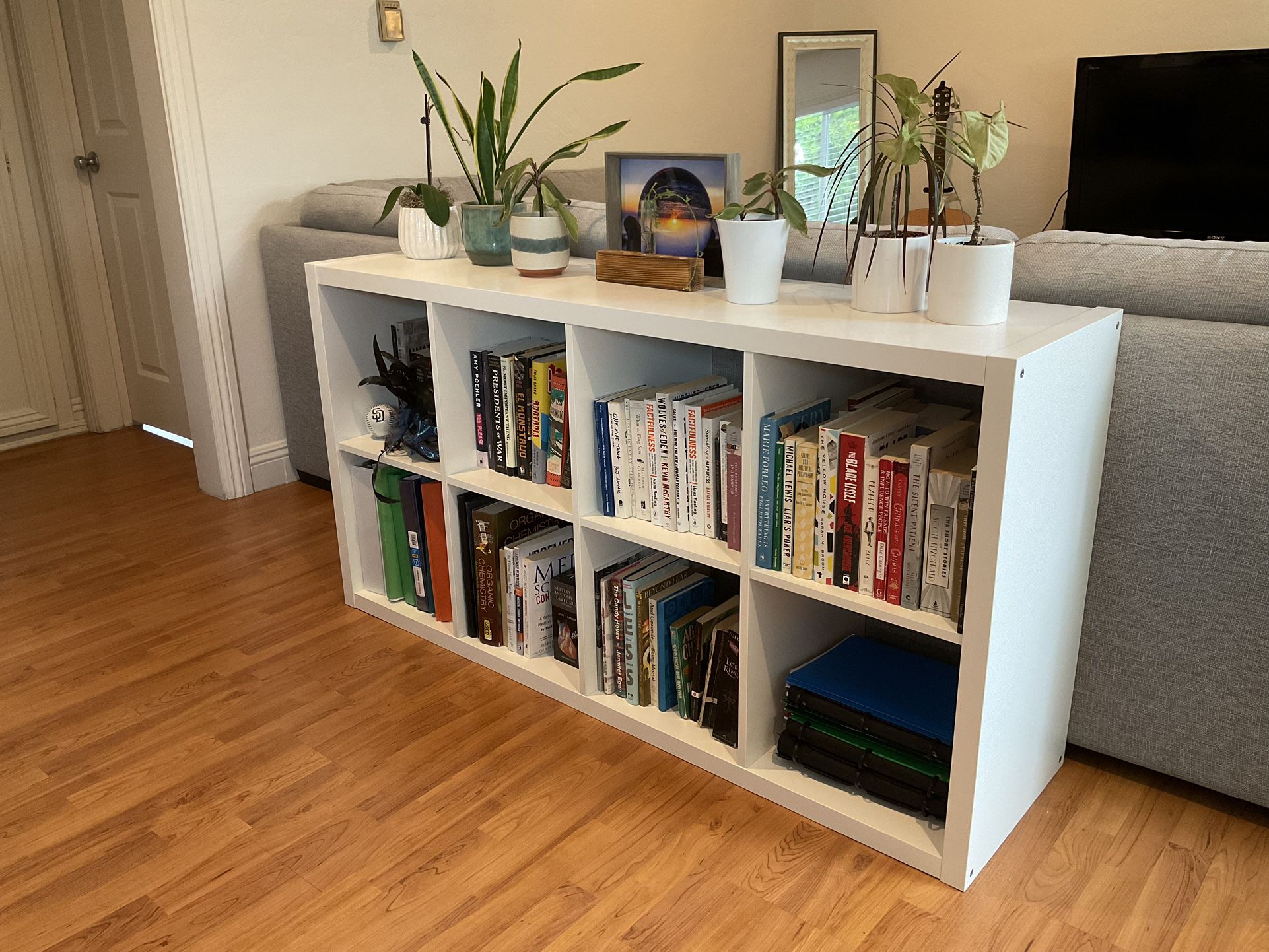 Kallax Shelf Unit (IKEA), White - Excellent Condition