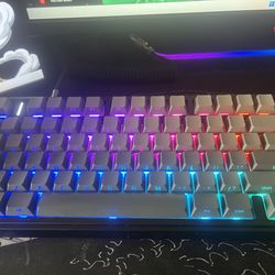 Aula Creamy Gaming Keyboard 75%