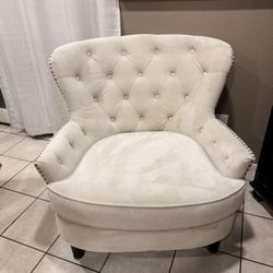 Barrel Accent Chair 