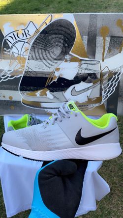 Nike star runner grey vibrant neon green size 7 Y