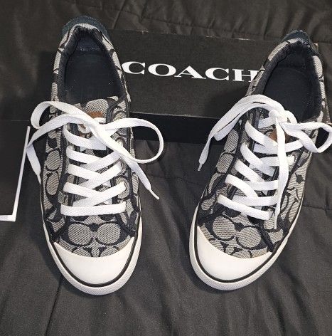 Coach Signature Jacquard Low-Top Sneakers Women’s Size 6 Black/White Box