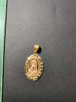 10k real solid gold pendant 1.” 1.3gr