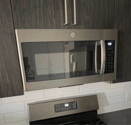 GE Over-the Tange Microwave