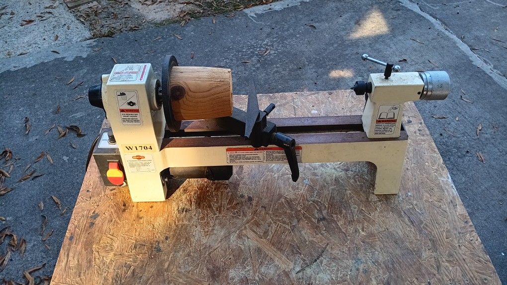 Shopfox Variable Speed Lathe