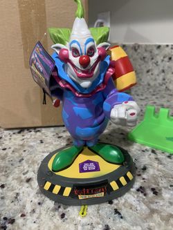 Killer Klowns Jumbo Statue