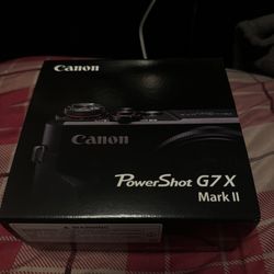 Canon G7x Mark II