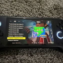 ANBERNIC RG556 + 512 GB Game Card (40,000+ games)