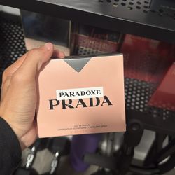 Prada perfume