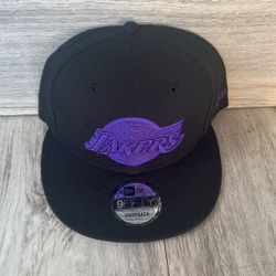 New Era Snapback Hat$35 Lakers