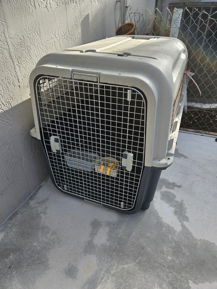 Extra Large Travel Dog Crate 48x32x35