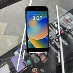 iPhone 8 Plus Unlocked 