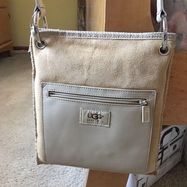 Ugg Crossbody Bag For In Bartlett Il Offerup Ugg Crossbody Bag For In Bartlett Il Offerup