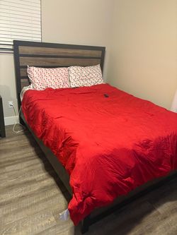 Queen Size Bed / w Mattress