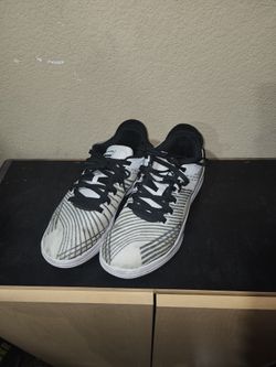 puma clyde all pro Size 11