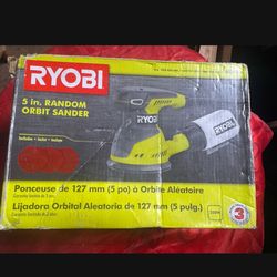 RYOBI 5in Sander 