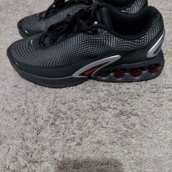 Nike Air Max Dn Size Mens 11.5 