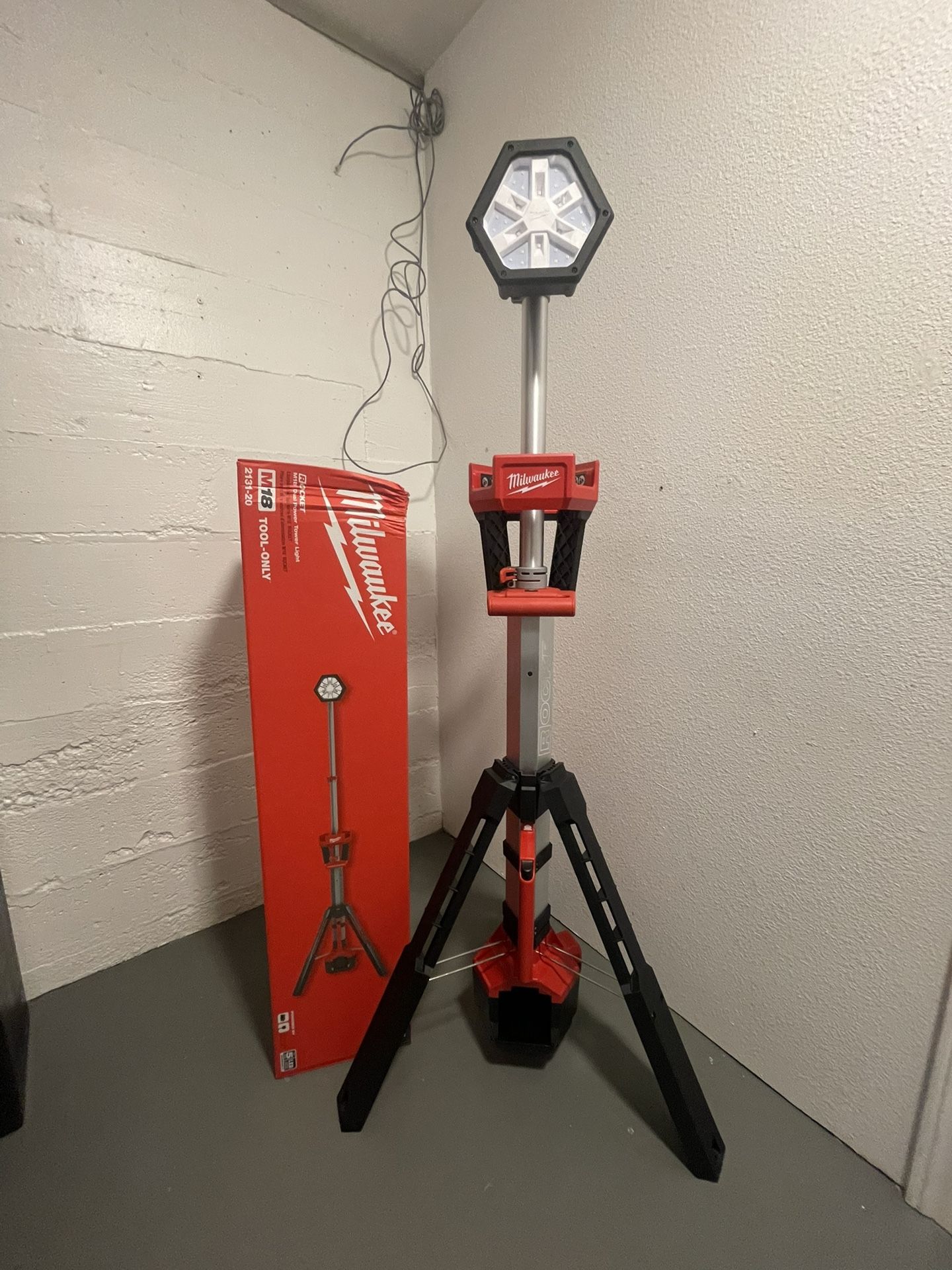 NEW M18 Rocket Light