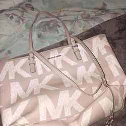 Mk purse