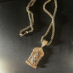 10k Gold Chain And Charm For Trade 