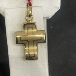 18K Gold Cross Pendant