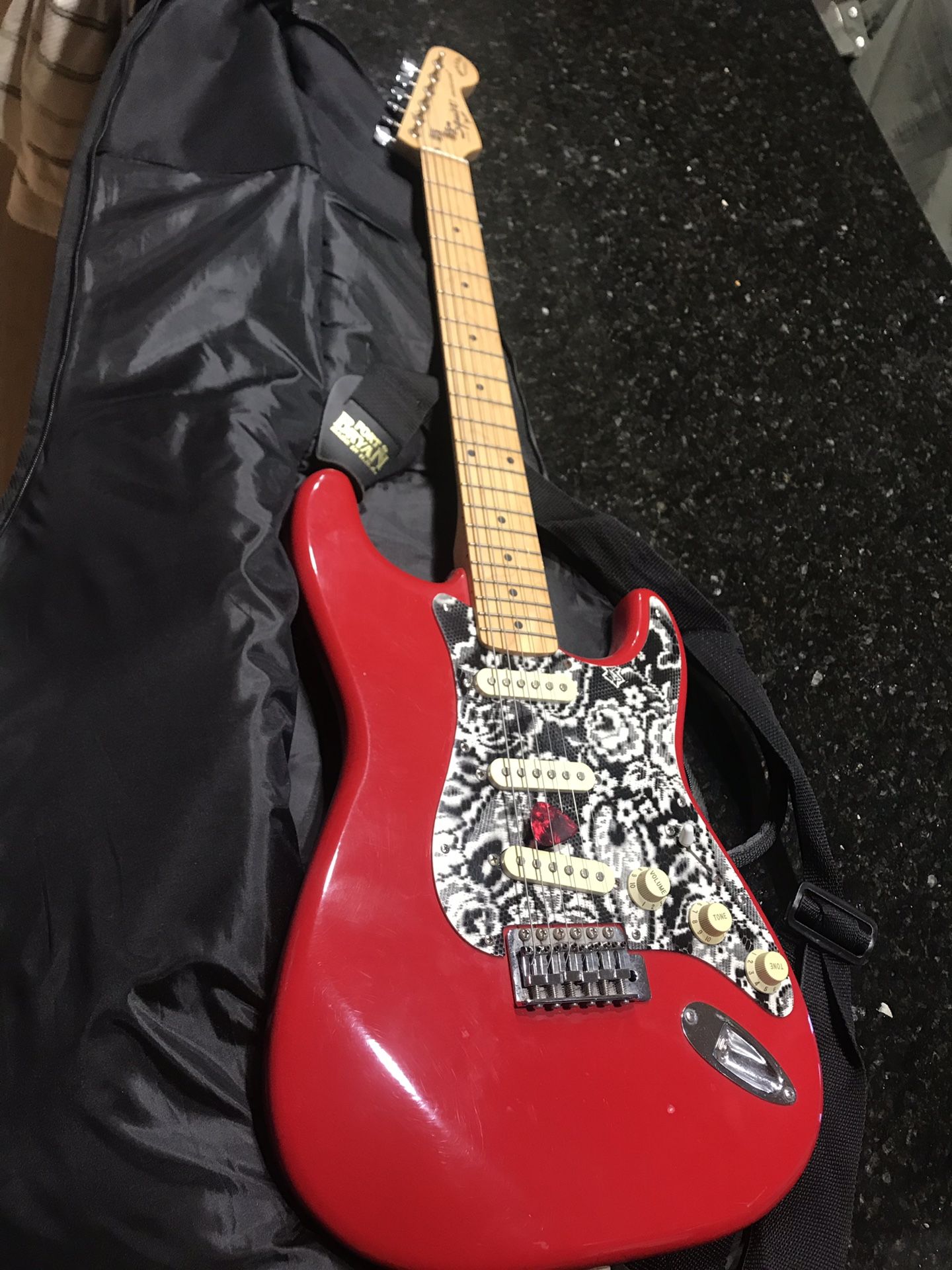 Squier Stratocaster Electric Guitar