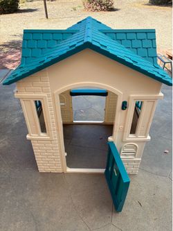 Little Tykes play house