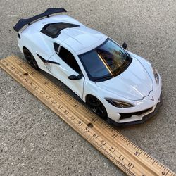 Chevrolet Corvette Z06 Diecast Car Scale 1/24 (Valencia) $20