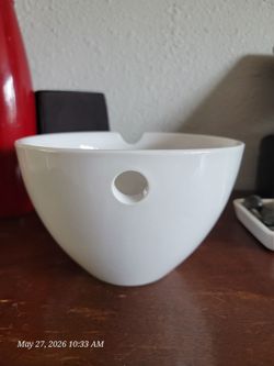 White Ceramic Yarn Bowl