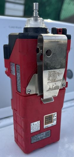 Multi Gas Confined Space Detector.