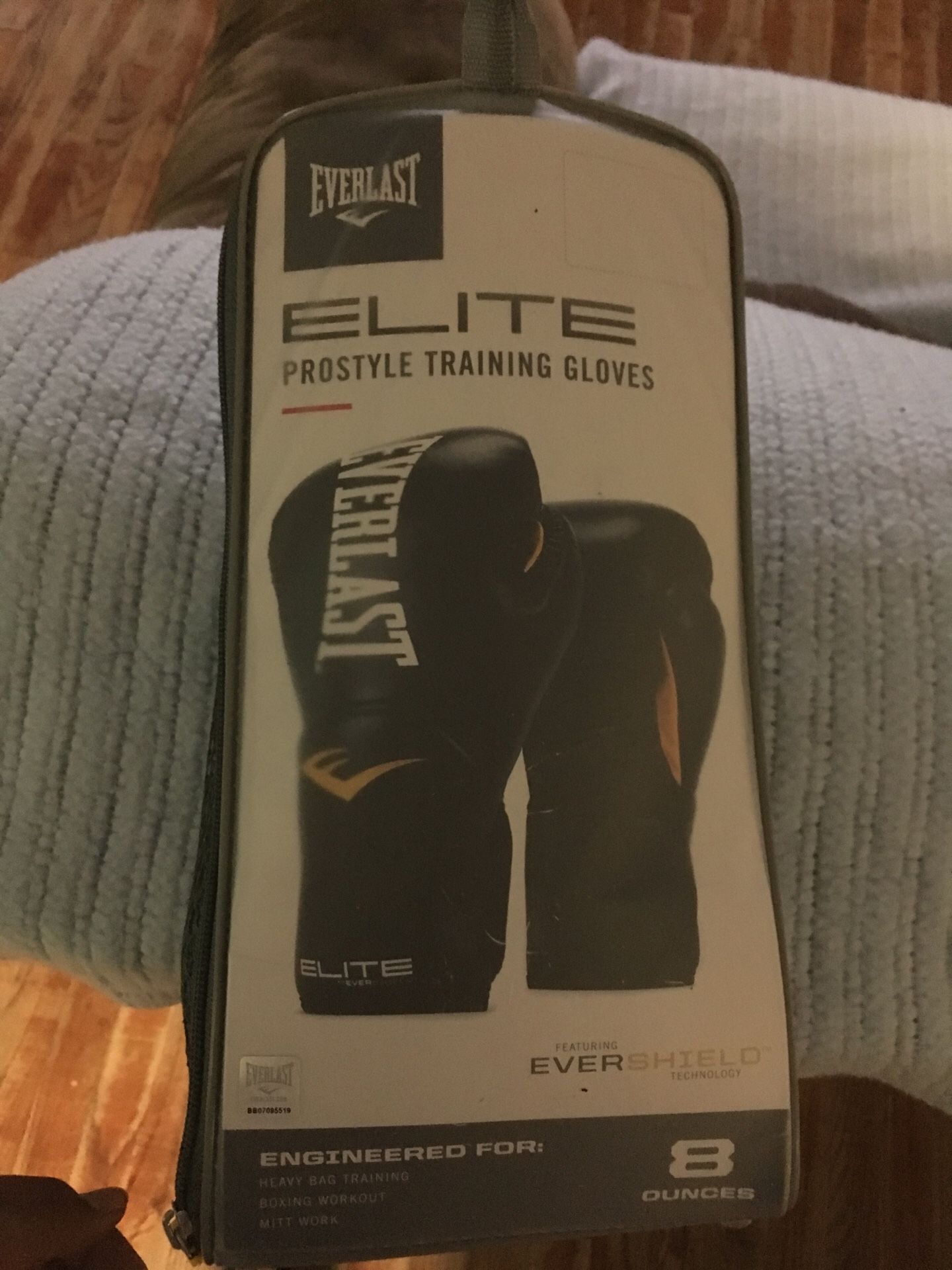 Boxing gloves