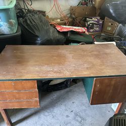 Wooden desk— Great Project Piece