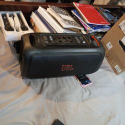 JBL Speaker 