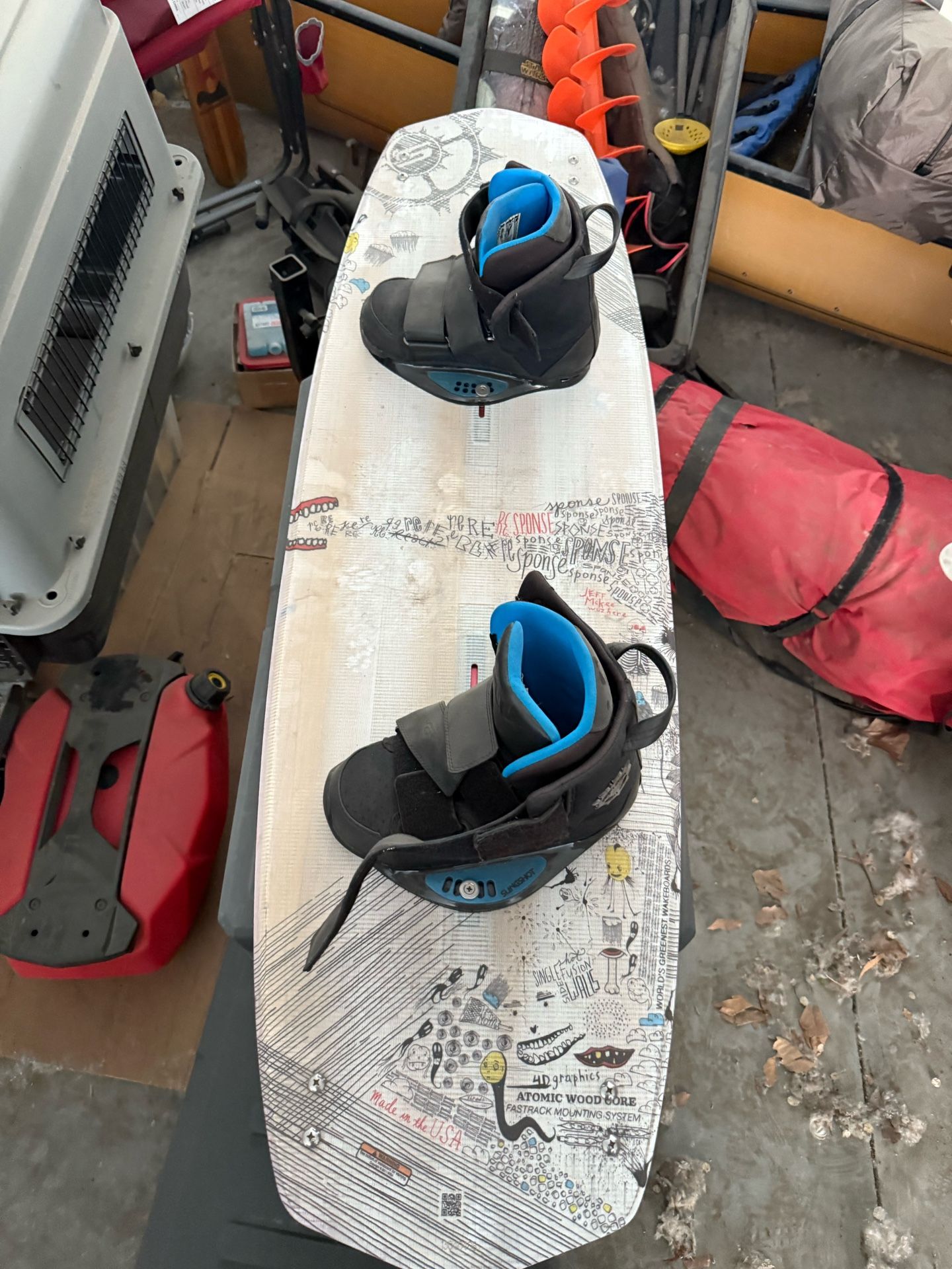 Wake Boards With Bindings